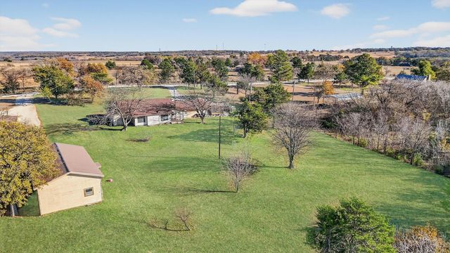 1839 County Road 121, Gainesville, TX 76240