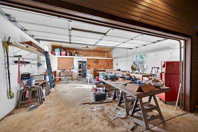 1839 County Road 121, Gainesville, TX 76240