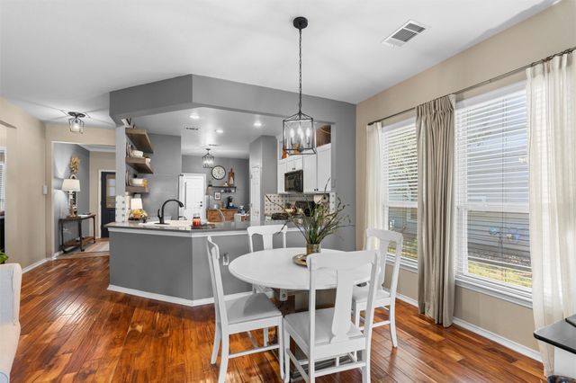 113 Honey Creek TRL, Georgetown, TX 78633