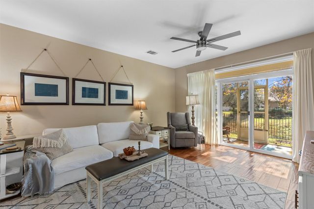 113 Honey Creek TRL, Georgetown, TX 78633