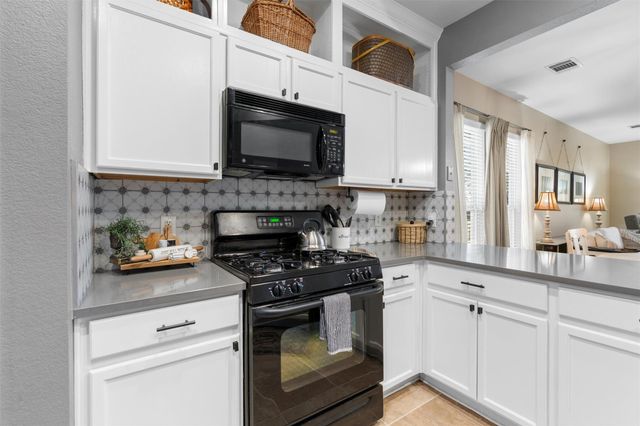 113 Honey Creek TRL, Georgetown, TX 78633