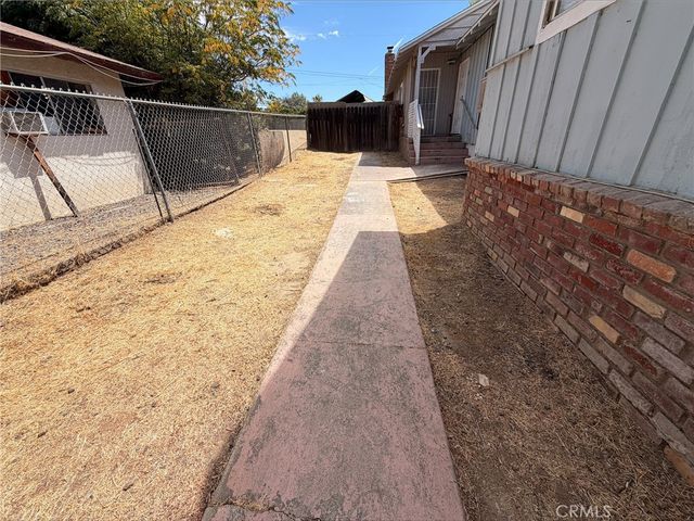 114 N Lewis, Lake Elsinore, CA 92530