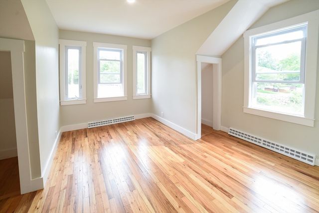 76 Slades Corner 2, Dartmouth, MA 02748