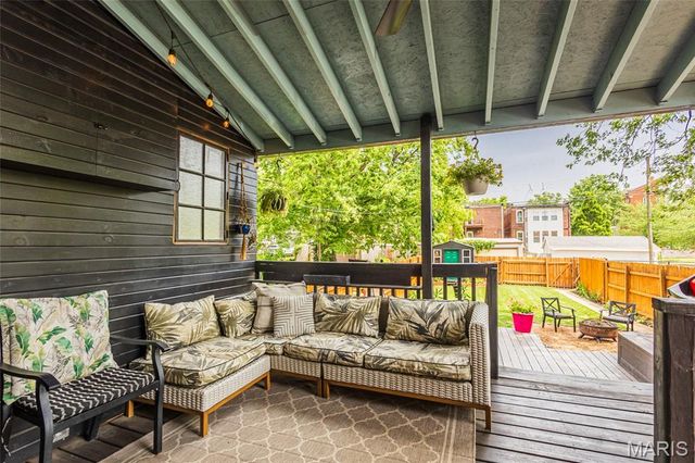 6326 Michigan Avenue, St Louis, MO 63111