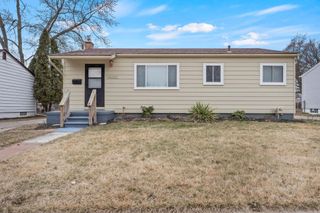 32325 Parkwood Street, Westland, MI 48186