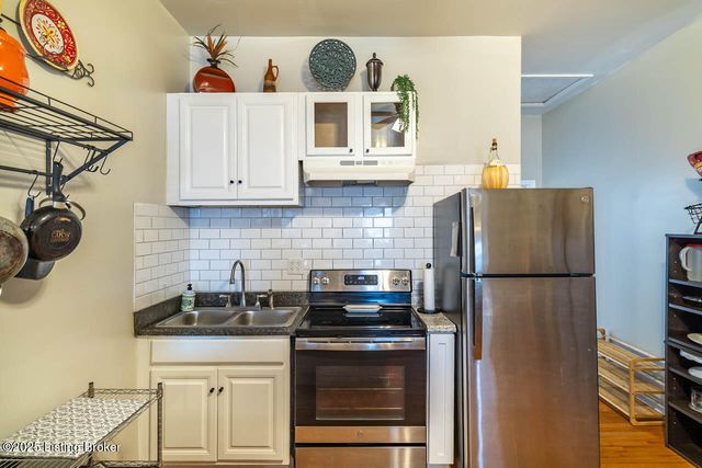 1108 Queen Ave 1 & 2, Louisville, KY 40215