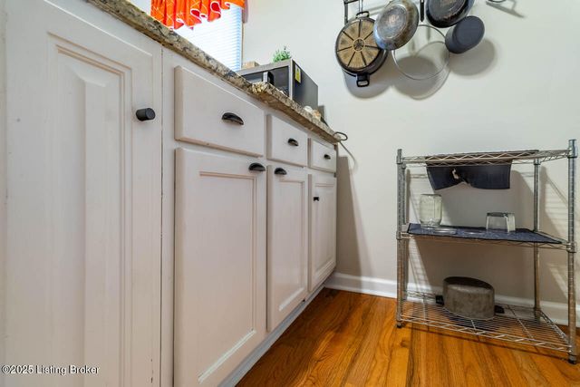 1108 Queen Ave 1 & 2, Louisville, KY 40215