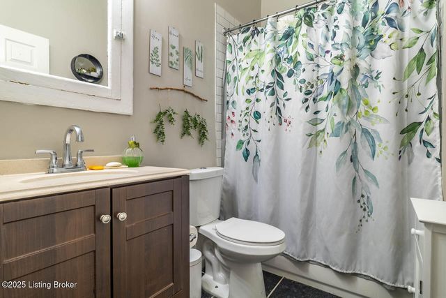 1108 Queen Ave 1 & 2, Louisville, KY 40215