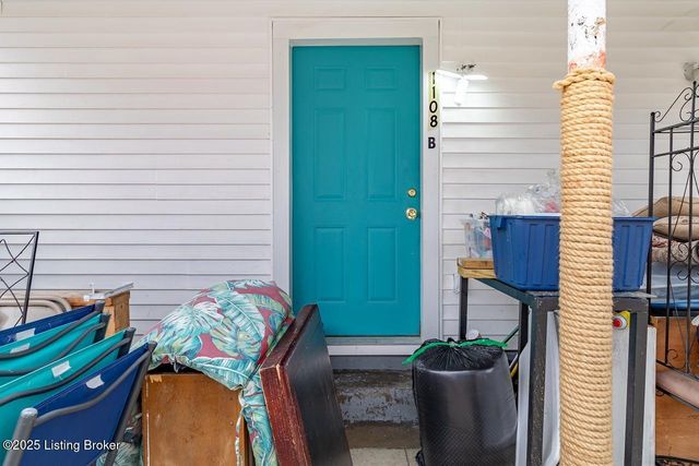 1108 Queen Ave 1 & 2, Louisville, KY 40215