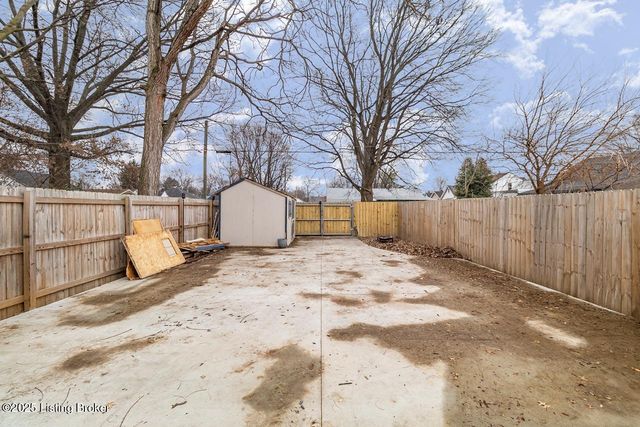 1108 Queen Ave 1 & 2, Louisville, KY 40215