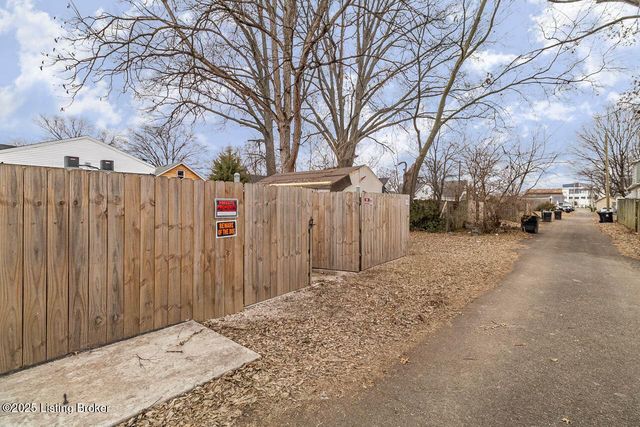 1108 Queen Ave 1 & 2, Louisville, KY 40215