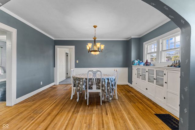 1903 Central Avenue, Columbus, IN 47201