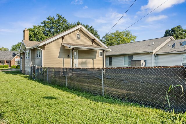 1903 Central Avenue, Columbus, IN 47201