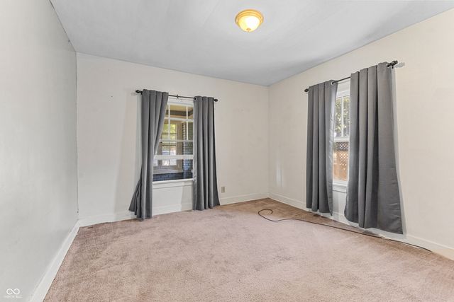 1903 Central Avenue, Columbus, IN 47201