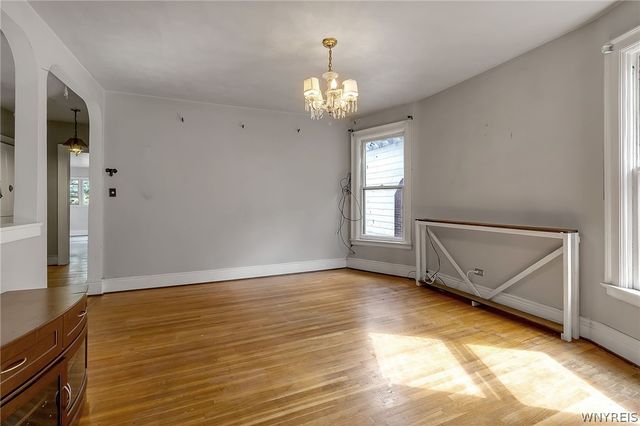 34 Saint James Place, Buffalo, NY 14222