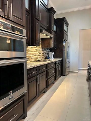 1304 Lake View Drive, Mission, TX 78572