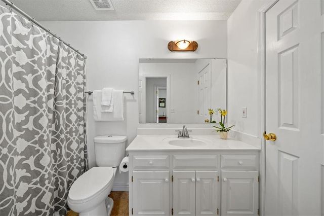 15642 Riley Street, Overland Park, KS 66223