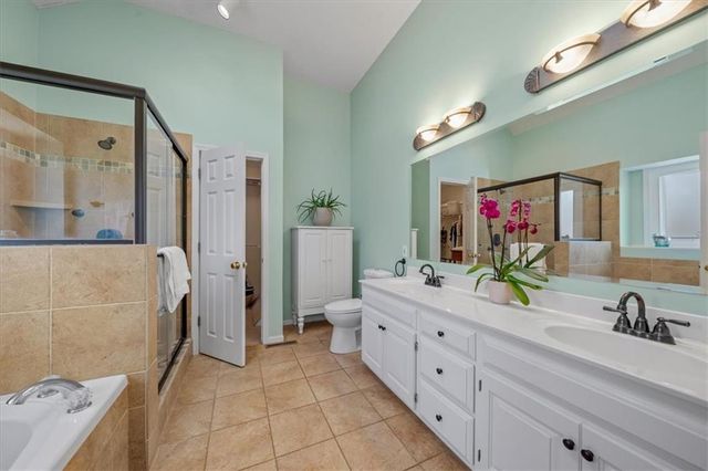 15642 Riley Street, Overland Park, KS 66223