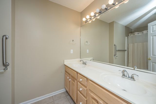 1028 Longview Drive, Goose Creek, SC 29445