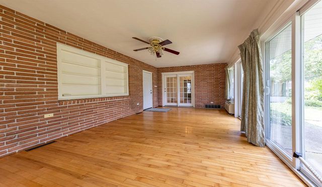 2131 Mt Zion Avenue, Janesville, WI 53545