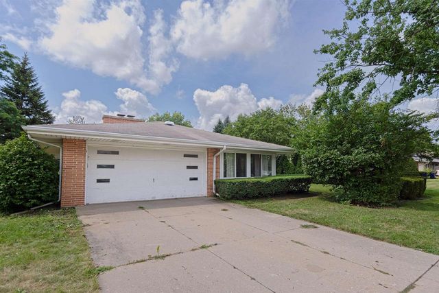 2131 Mt Zion Avenue, Janesville, WI 53545