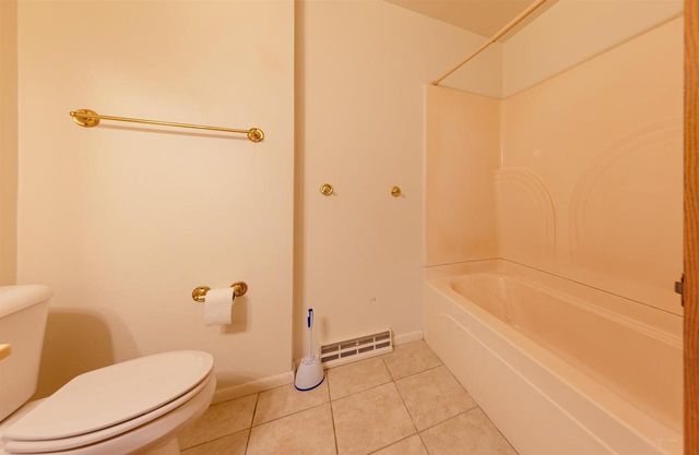 2131 Mt Zion Avenue, Janesville, WI 53545