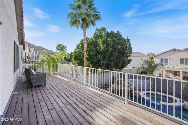 2018 E WAHALLA Lane, Phoenix, AZ 85024