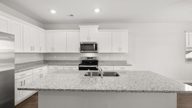 820 Feldspar Manor, Graniteville, SC 29829