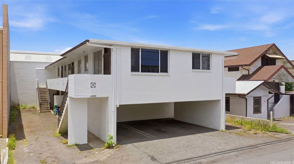 1923 Kalani Street, Honolulu, HI 96819