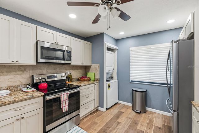 3500 EL CONQUISTADOR PARKWAY 124, Bradenton, FL 34210