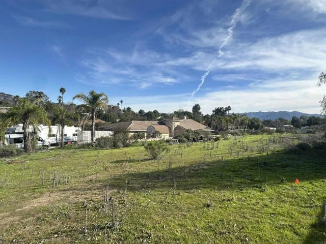 13907 Maxfield Road, Jamul, CA 91935