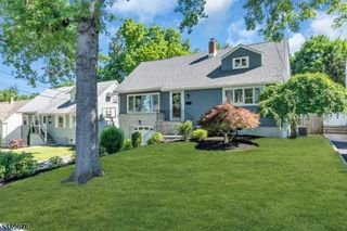 10 Bryn Mawr Rd, West Orange Twp., NJ 07052