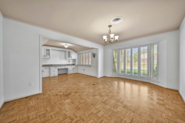 1147 Thornton Road, Houston, TX 77018