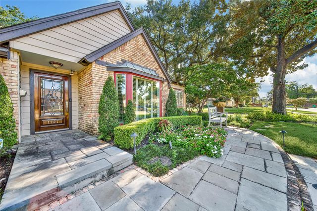 1147 Thornton Road, Houston, TX 77018