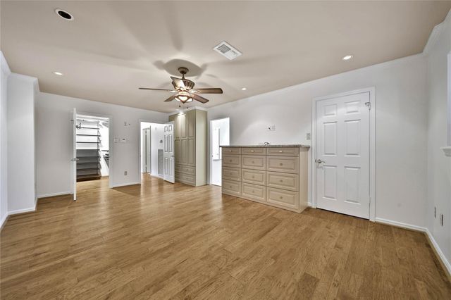 1147 Thornton Road, Houston, TX 77018