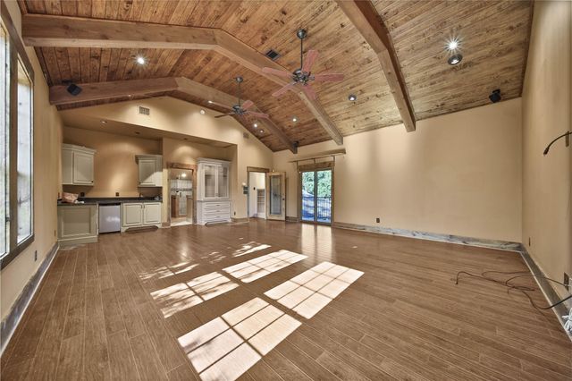 1147 Thornton Road, Houston, TX 77018