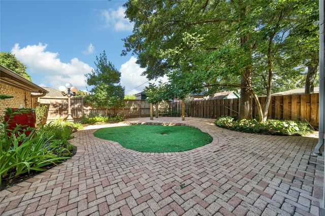 1147 Thornton Road, Houston, TX 77018