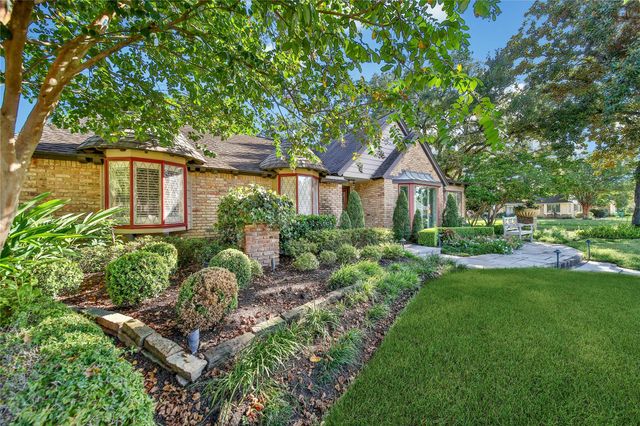 1147 Thornton Road, Houston, TX 77018