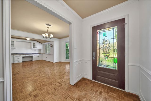 1147 Thornton Road, Houston, TX 77018