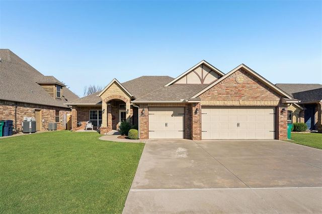 2901 Morgan Trace Road, Yukon, OK 73099