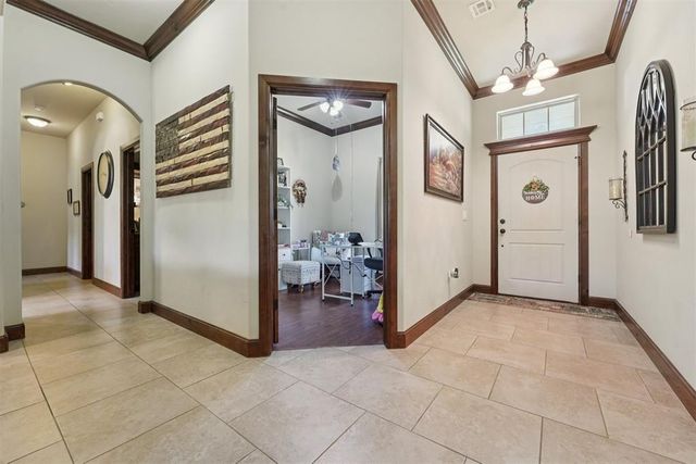 2901 Morgan Trace Road, Yukon, OK 73099