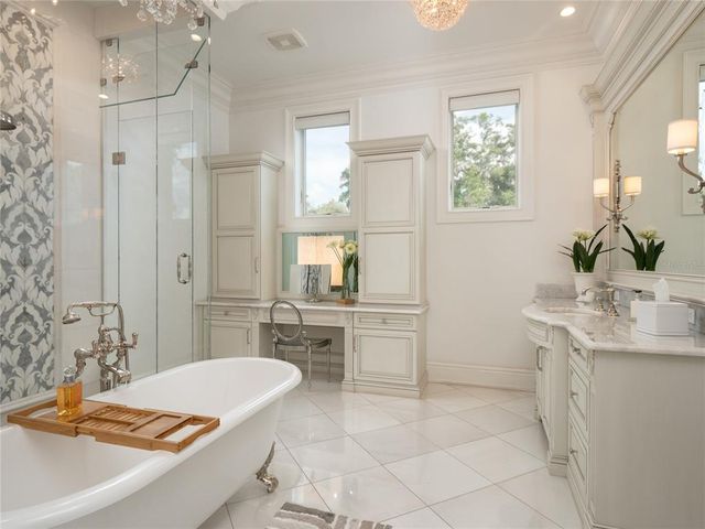 8482 NW 31ST LANE ROAD, Ocala, FL 34482