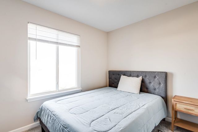 931 E Hickam St, Derby, KS 67037