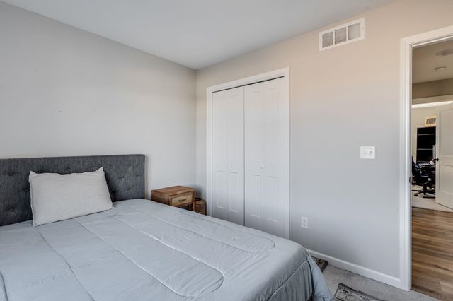 931 E Hickam St, Derby, KS 67037