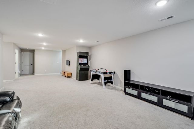 931 E Hickam St, Derby, KS 67037