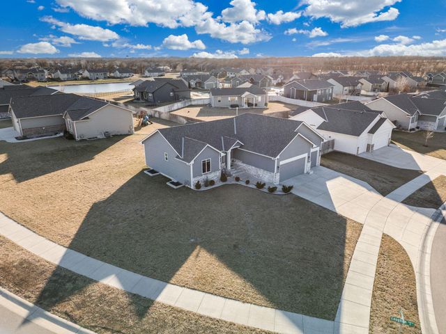 931 E Hickam St, Derby, KS 67037