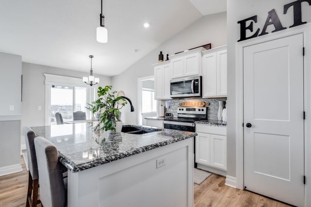 931 E Hickam St, Derby, KS 67037