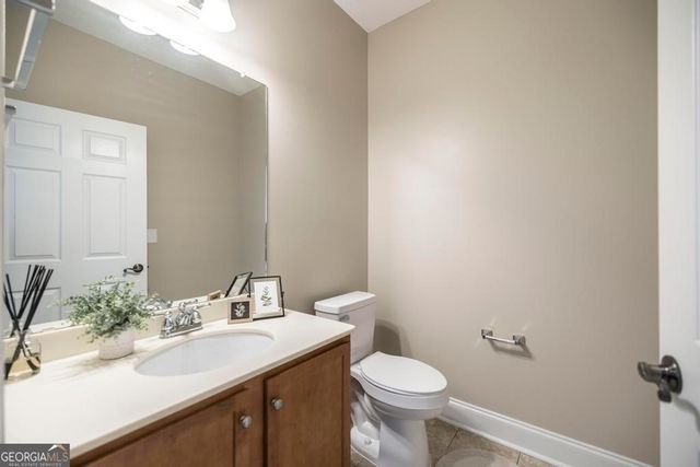408 Nandina Court, Warner Robins, GA 31088