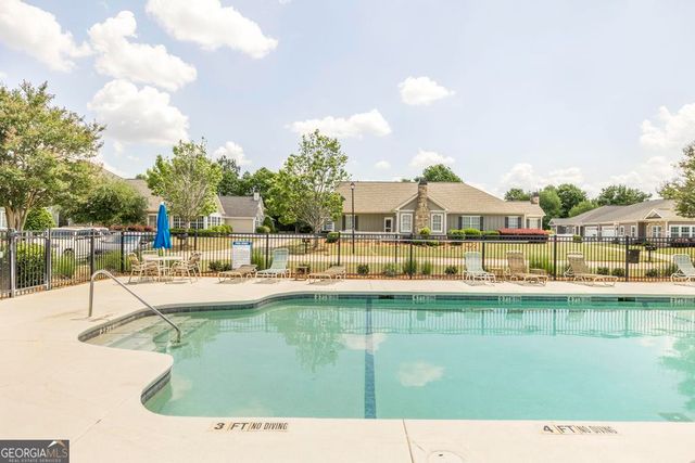 408 Nandina Court, Warner Robins, GA 31088