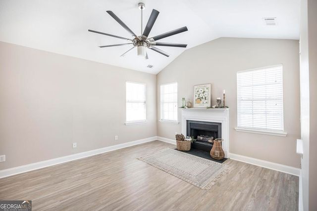408 Nandina Court, Warner Robins, GA 31088